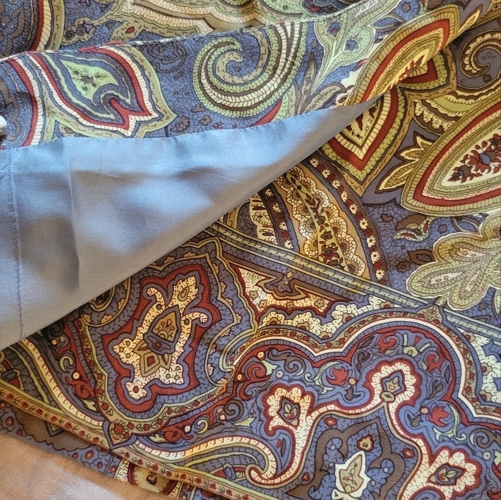 PAISLEY SILK WRAP SKIRT - Picture 5 of 7